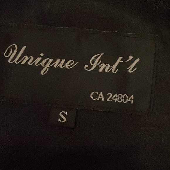 Faux fur Vintage jacket by Unique Int’l. NWOT. Size small. - Picture 10 of 10